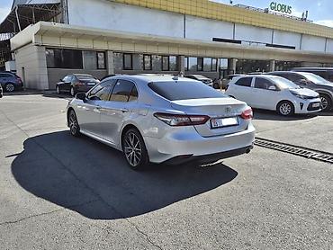 2 4 д: Toyota Camry: 2021 г., 2.5 л, Автомат, Бензин, Седан — 4