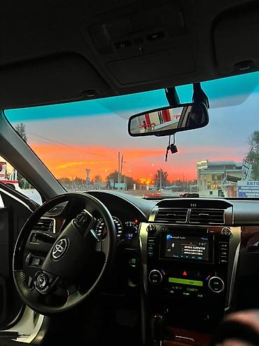 тойта сиана: Toyota Camry: 2011 г., Автомат, Седан — 3