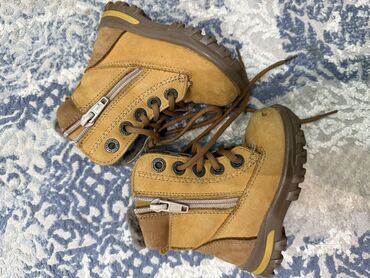 бу обуви: 21 размер, 200 сом состояние хорошее, качественная обувь . Г . Ош at lalafo.kg бу обуви: 21 размер, 200 сом состояние хорошее, качественная обувь . Г . Ош