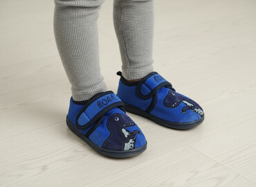 ccc sandalki chlopiece: Slippers 28, Used