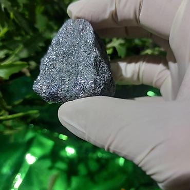 Qiymətli daşlar: Metalik Təbii Daşlar Satılır | Nadir Parlaq Mineral Daşlar | Orijinal — 11