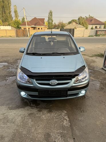 Hyundai: Hyundai Getz: 2007 г., 1.4 л, Механика, Бензин, Седан