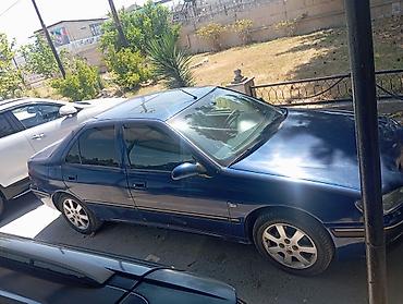Peugeot 406 sedan – tünd mavi rəng, 4 qapılı, öndən dartıcı