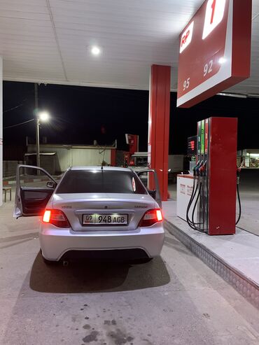 купить рено тягач: Daewoo Nexia: 2010 г., 1.6 л, Механика, Бензин, Седан