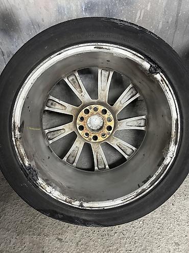 Диски: Диски Lorinser r19 Шины continental Перед: 275/40/19 Зад: 275/45/19 — 10