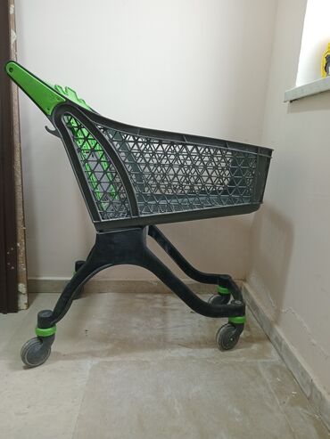 Mağaza arabaları: Araba market