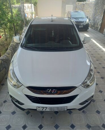 Hyundai: Hyundai ix35: 2.4 l | 2011 il Ofrouder/SUV