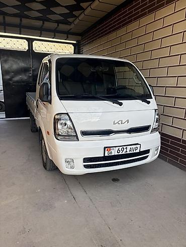 фермер: Kia BONGO: 2023 г., 2.5 л, Автомат, Дизель — 3