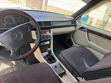 матор голы 3: Mercedes-Benz W124: 1994 г., 3.2 л, Механика, Бензин, Седан — 8