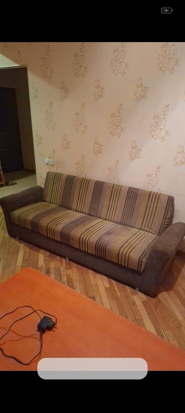 Otaq qapıları: Divan, İşlənmiş, Açılan, Bazalı, Çatdırılma yoxdur
