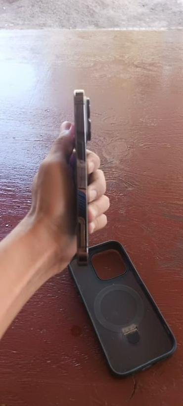 iphone cs max: IPhone 14 Pro, Б/у, 256 ГБ, Deep Purple, Чехол, 100 % — 3