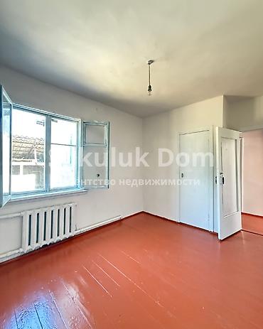 sokuluk: 🏠Продается дом в с. Сокулук 🟡Комнаты: 4 🟡 Участок: 4 соток 🟡 — 8