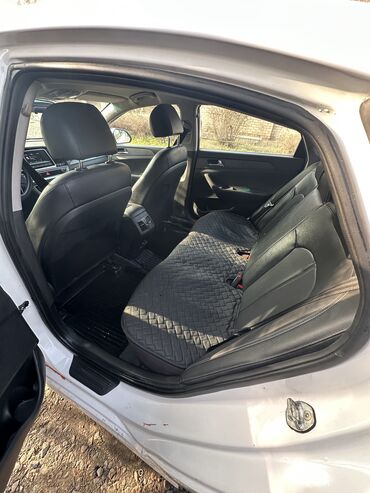 Hyundai: Hyundai Sonata: 2019 г., 2 л, Автомат, Газ, Седан — 8