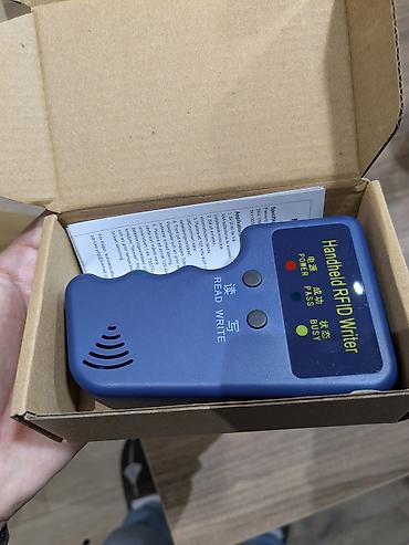 smart lock qw: Portativ RFID Oxuyucu/Yazıcı – 125 kHz Məhsul təsviri: - Açar kart və — 3