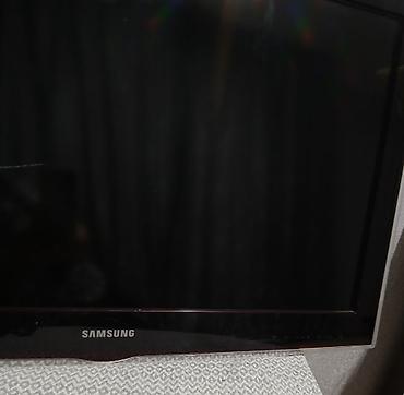 galaxy tab e: Телевизор Samsung с диагональю порядка 32" (ориентировочно). Плоская — 3
