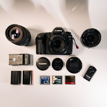 карты памяти без адаптера для фотоаппарата: Canon 5D Mark2 Комплект из: •3 - х объективов Canon 50mm f1.8