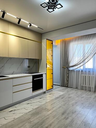 8: 2 комнаты, 80 м², Элитка, 8 этаж — 4