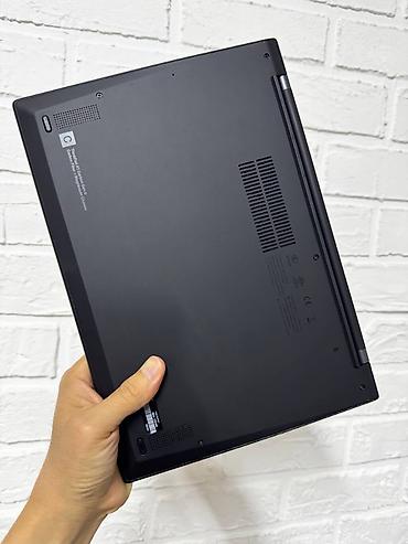 Ноутбуки Lenovo: Lenovo ThinkPad X1 Carbon Gen 9 (i7-1165G7, 4K Дисплей) — это — 7