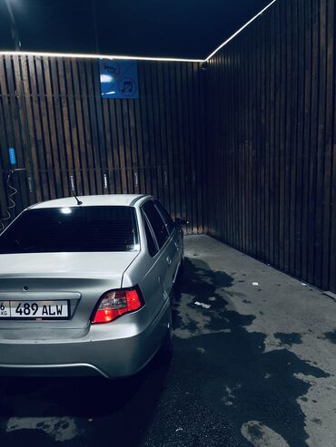 Daewoo: Daewoo Nexia: 2010 г., 1.5 л, Механика, Бензин, Седан — 4