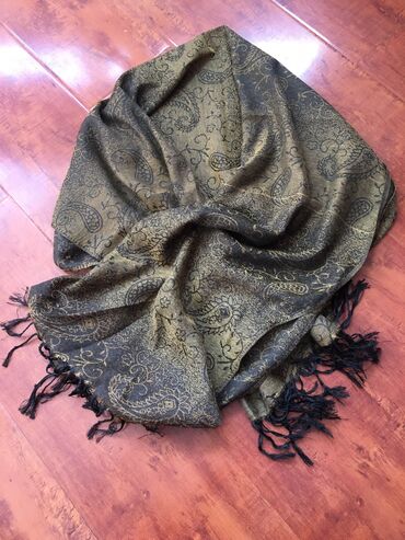 Шарфы, палантины: Женские шарфы привезены из Лондона — 8