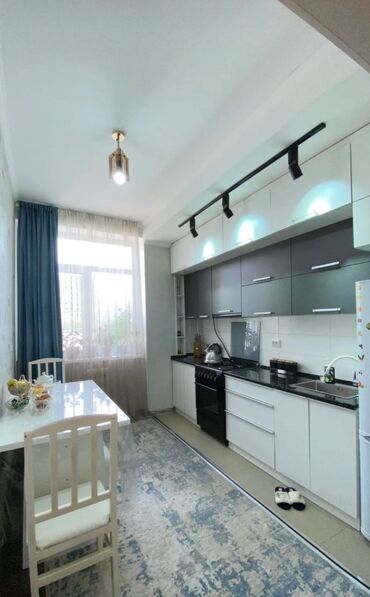 Продажа домов: 2 комнаты, 59 м², 2 этаж