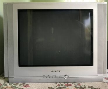 kupujem prodajem samsung: Prodajem dva SAMSUNG televizora. Potpuno ispravna. Dijagonala 52 cm