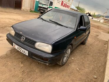 70 сом: Volkswagen Golf: 1993 г., 1.6 л, Механика, Бензин, Хетчбек