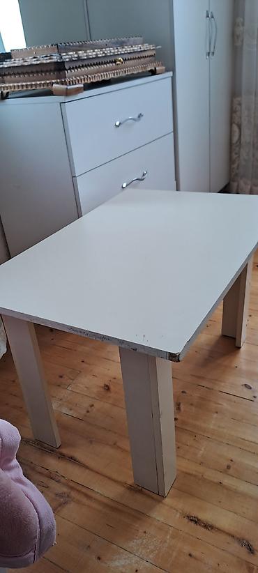 kunc ref: Jurnal masası, İşlənmiş, Açılmayan, Laminat, Kvadrat masa — 2