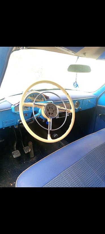 volga 2110: Klassik avtomobil – GAZ-21 “Volqa” (mavi) Xüsusiyyətlər: - Kuzov — 3