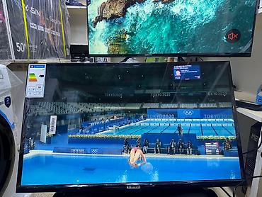 Телевизоры: Телевизоры samsung 32Q80 android smart tv 81 см диагональ!!! Низкая — 20