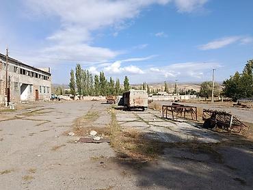Продажа цехов, заводов, фабрик: Производственное здание с участком в Кемине г. Кемин Первая линия — 2