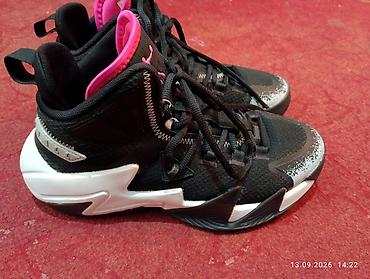 basket shoes: Мужские кроссовки, 39, Air Jordan, Б/у, цвет - Черный, Самовывоз — 1