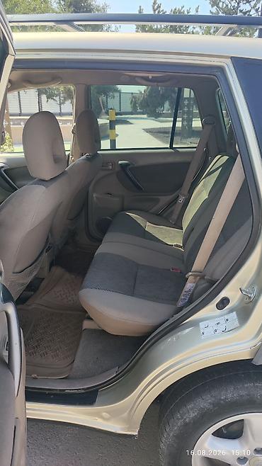 фораннер 2018: Toyota RAV4: 2001 г., 2 л, Автомат, Бензин, Кроссовер — 2