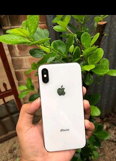 IPhone X, Gümüşü