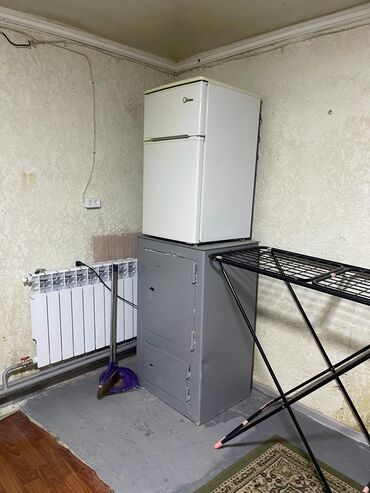 ремонт холодильников кант: 2 комнаты, Собственник, Без подселения, С мебелью частично