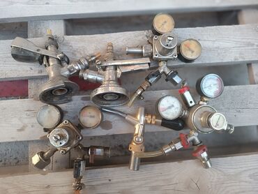 сервомотор для промышленной швейной машины бу: Для пивного оборудования 
Редукторы шлешки все рабочие 
2000 за все