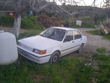 Nissan Sunny: 1.6 l. | 1991 έ. Λιμουζίνα