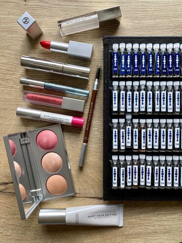 Косметика: Набор косметики и уходовых средств ESSENS / Must Have Edition — 1