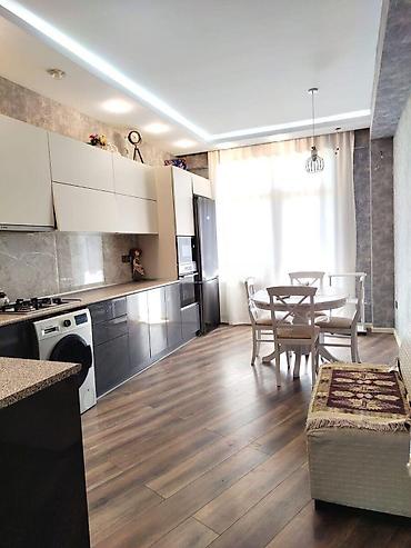 Köhnə tikili: İcarəyə verilir 3 otaqlı yeni tikili 115 m², Gənclik m. Kateqoriya — 4