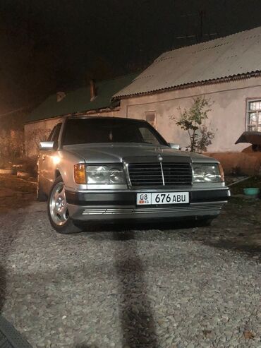 мерседес лупарь: Mercedes-Benz W124: 1991 г., 2.3 л, Механика, Газ, Седан