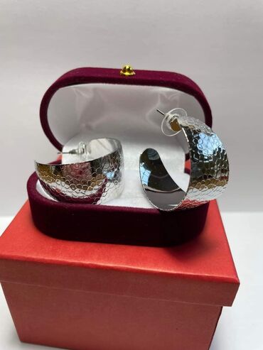 Minđuše: Mindjuse 800 — 15