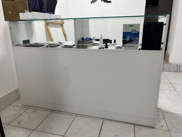setqa vitrin: Telefon aksesuarları üçün, İşlənmiş, Ödənişli çatdırılma, Ünvandan götürmə