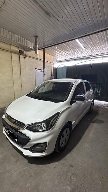 chevrolet spark покупка: Chevrolet Spark: 2018 г., 1 л, Вариатор, Бензин, Седан — 4