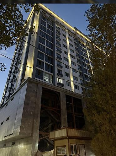 7 мкр: 1 комната, 42 м², Парк А.Навои, Элитка, 14 этаж, ПСО (под самоотделку) — 1