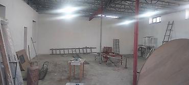 qaraj icare: Anbar icareye verilir. abyekt yolun duz qiragindadi. varota asfalt — 2