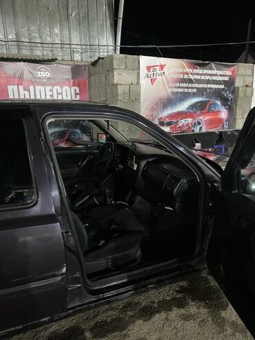 пороги венто: Автомобиль Volkswagen Vento 1992 года выпуска, четырехдверный седан