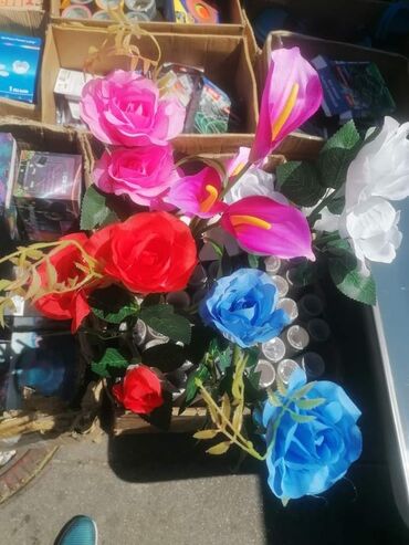 Rasveta: Solarne lale Solarno drvce Silarni ljiljan Solarne ruze Cena za 2kom — 4