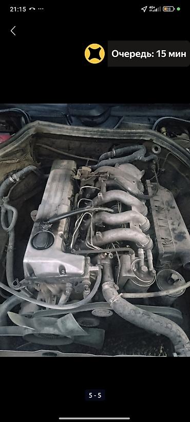 Mercedes-Benz W124: 1989 г., Механика, Седан