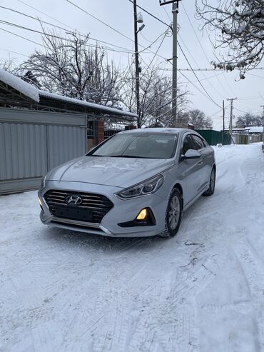 аралаш уналар: Hyundai Sonata: 2018 г., 2 л, Типтроник, Газ, Седан