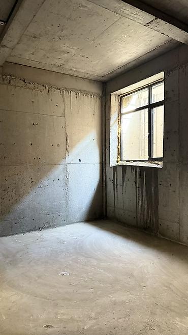 Коммерциялык мүлк: Коммерческое помещение 84 м² с отдельным входом 📍 ЖК «Ак-Ниет» — 10